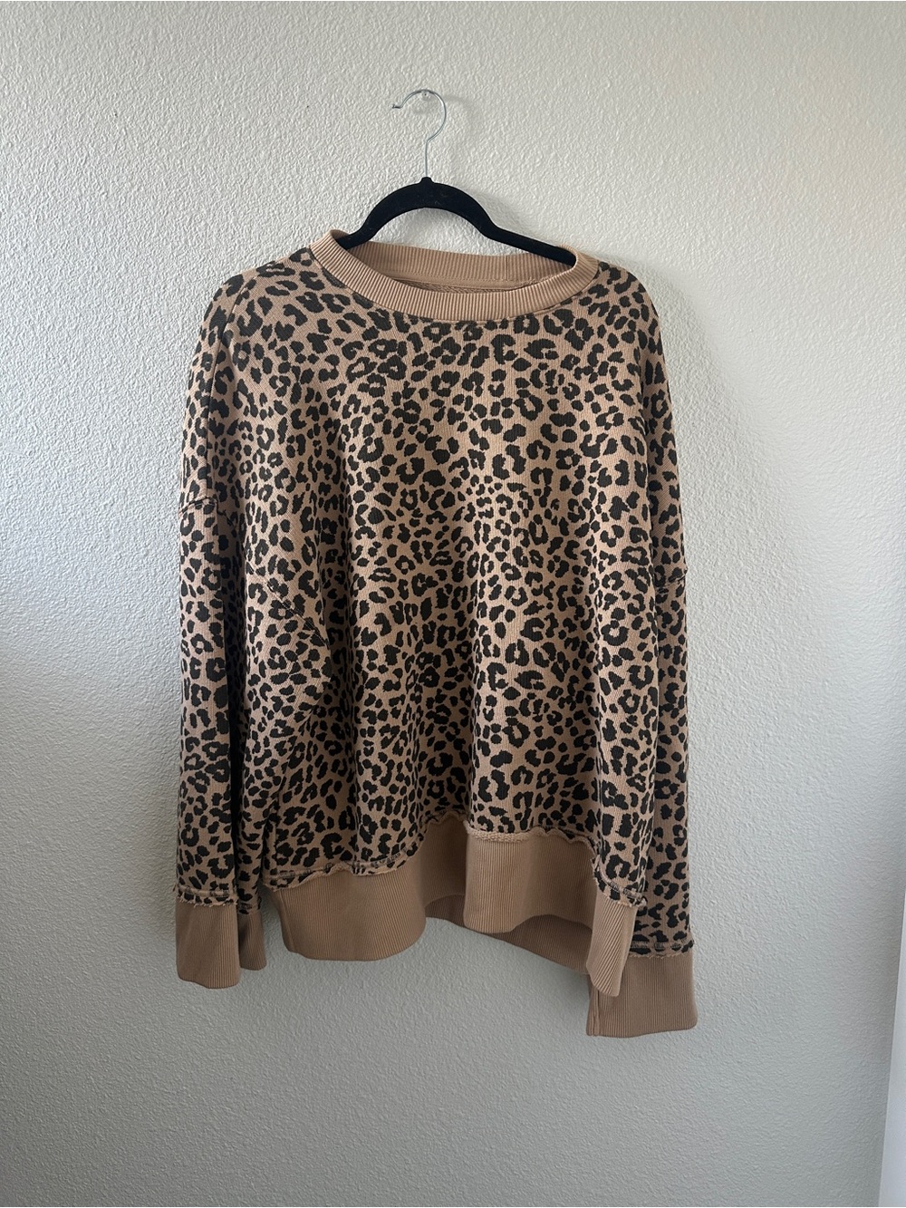 American Eagle Outfitters Leopard Print Crewneck Sweater - Tan & Black